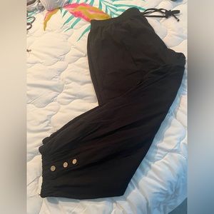 NWOT Black Linen Like Elastic Cuff Pants